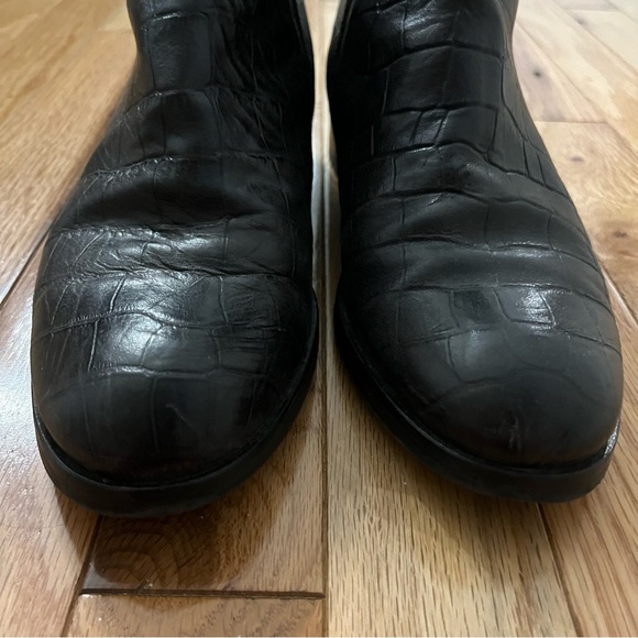 La Canadienne Leather Crock Print Ankle Boots. Dark Brown size 38 (7-1/2) - Picture 2 of 9